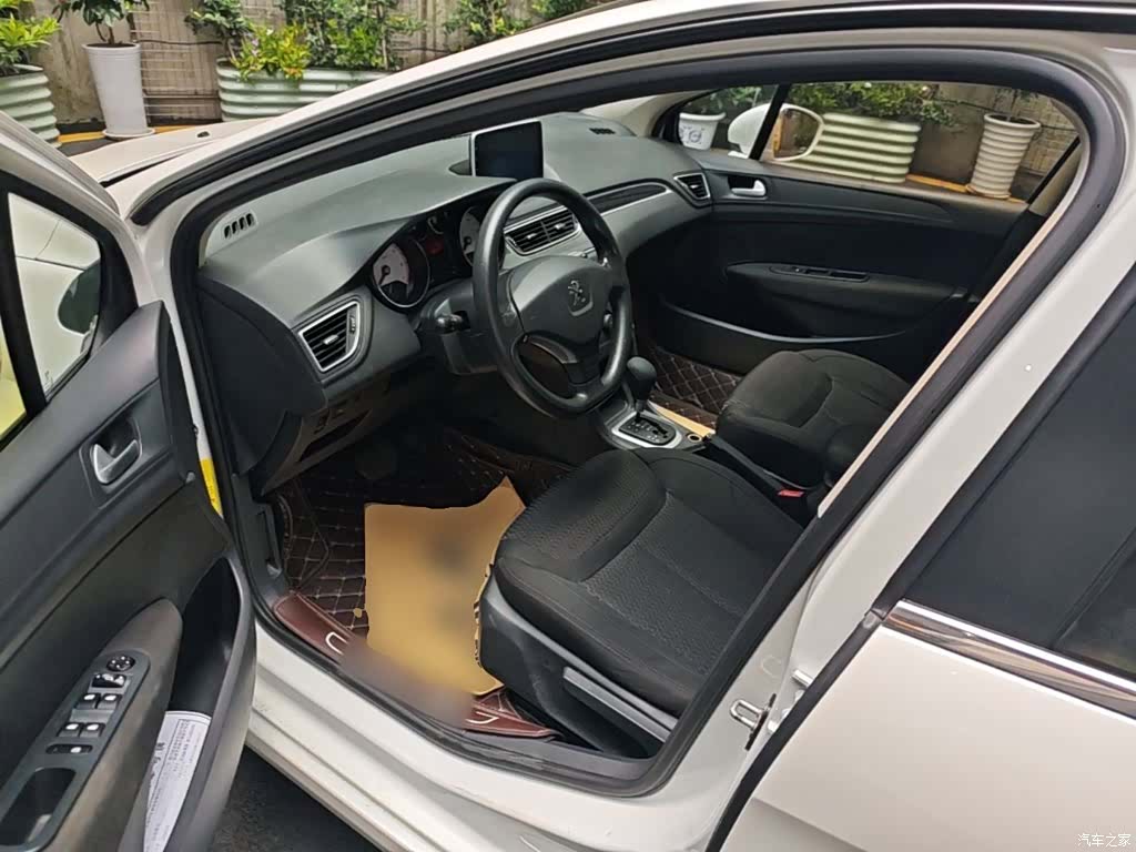 Peugeot 308, 2015 16