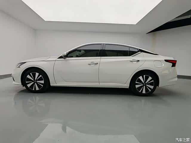 Nissan Teana, 2021 19