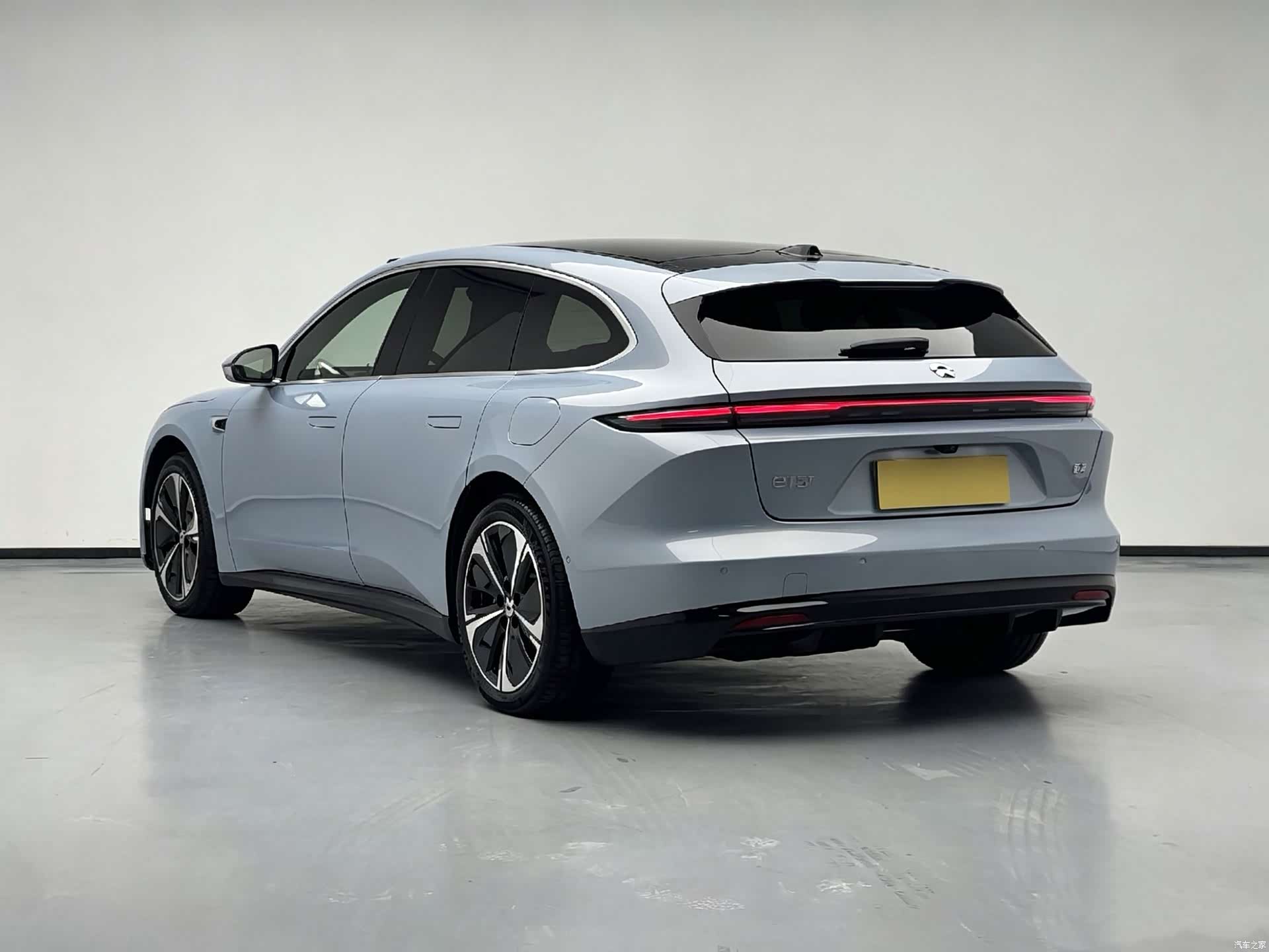 NIO ET5, 2025 4