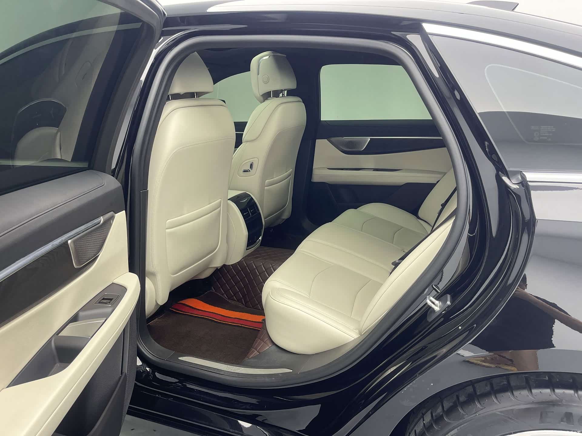 Cadillac CT6, 2025 13