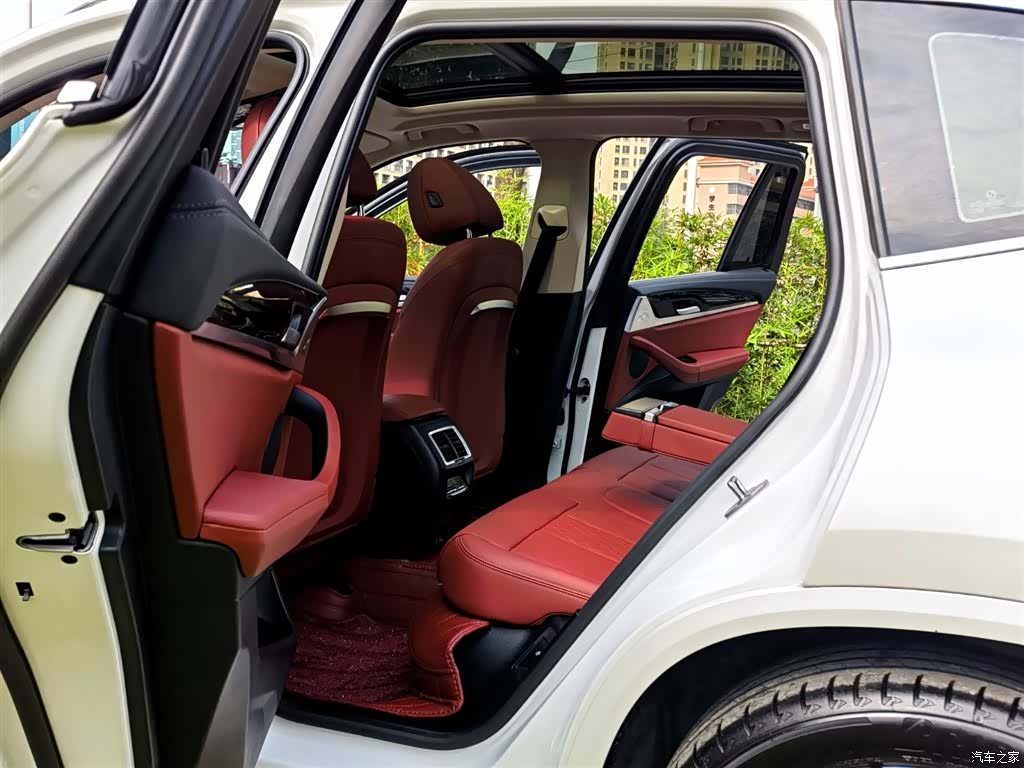 BMW X3, 2024 10