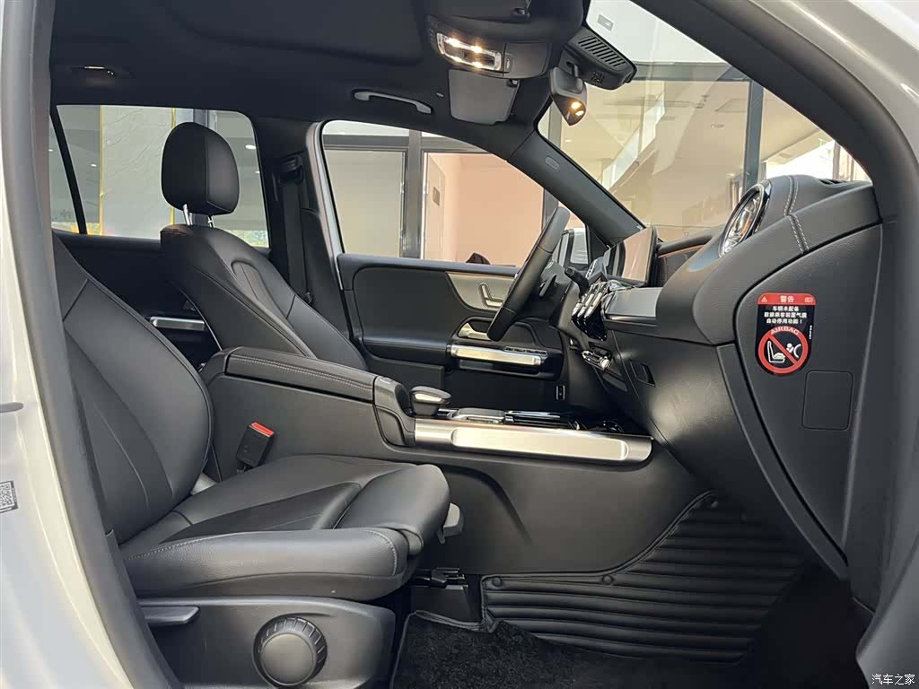 Mercedes-Benz GLB, 2021 15