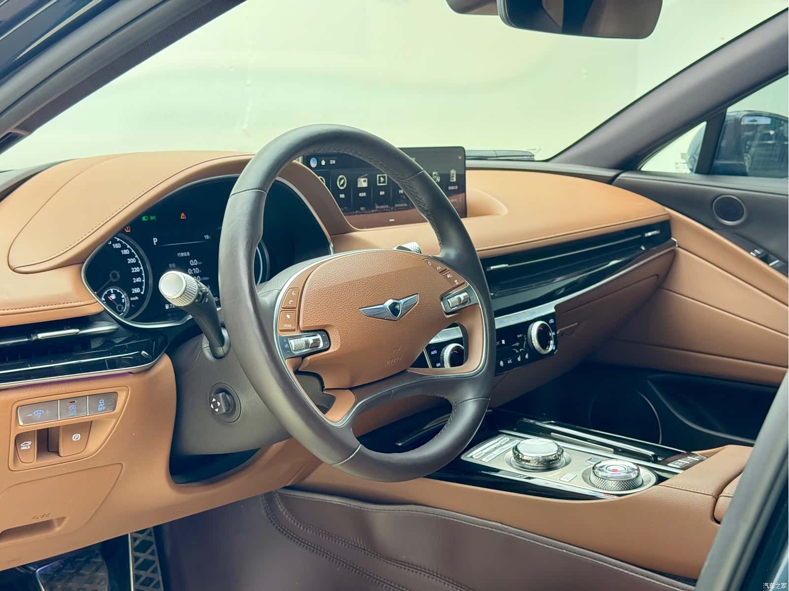 Genesis G80, 2022 все фото