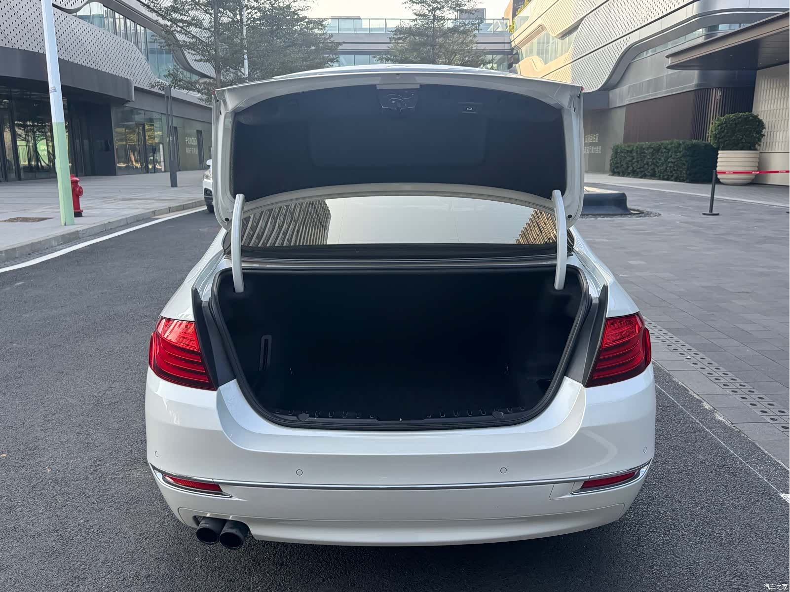 BMW 5 Series, 2015 30
