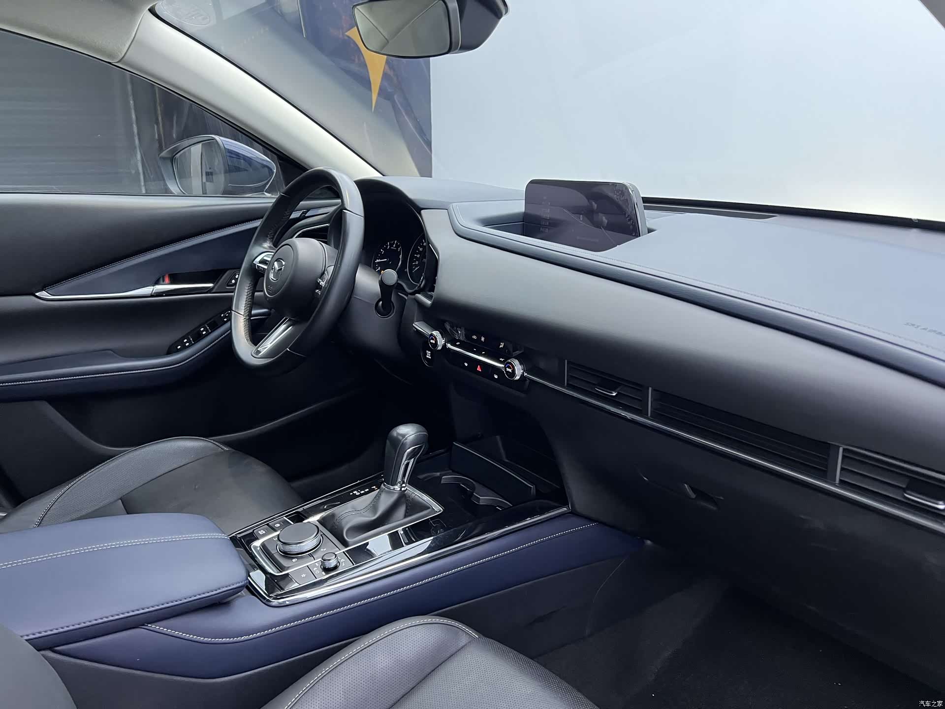 Mazda CX-30, 2022 16