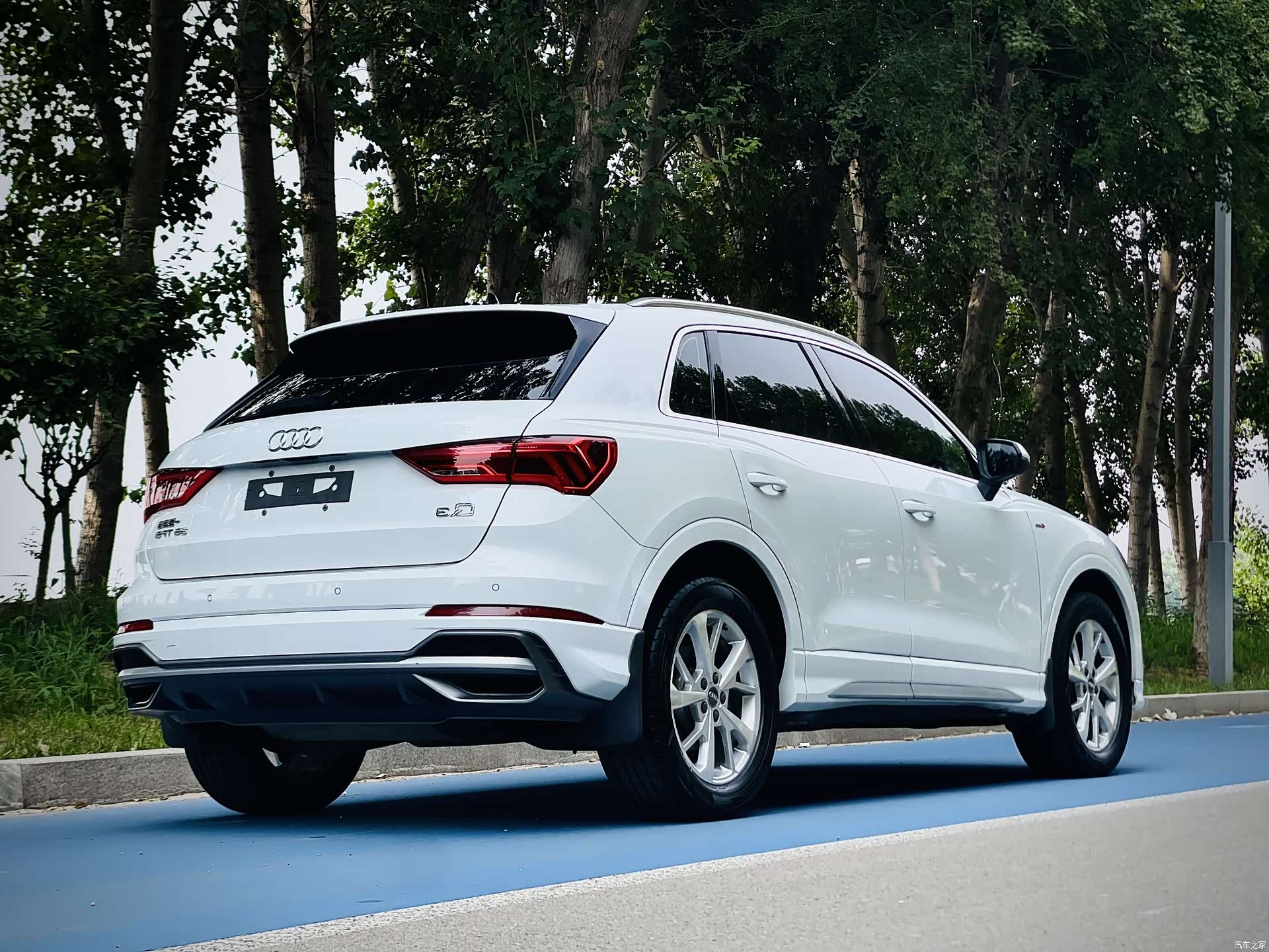 Audi Q3, 2020 6