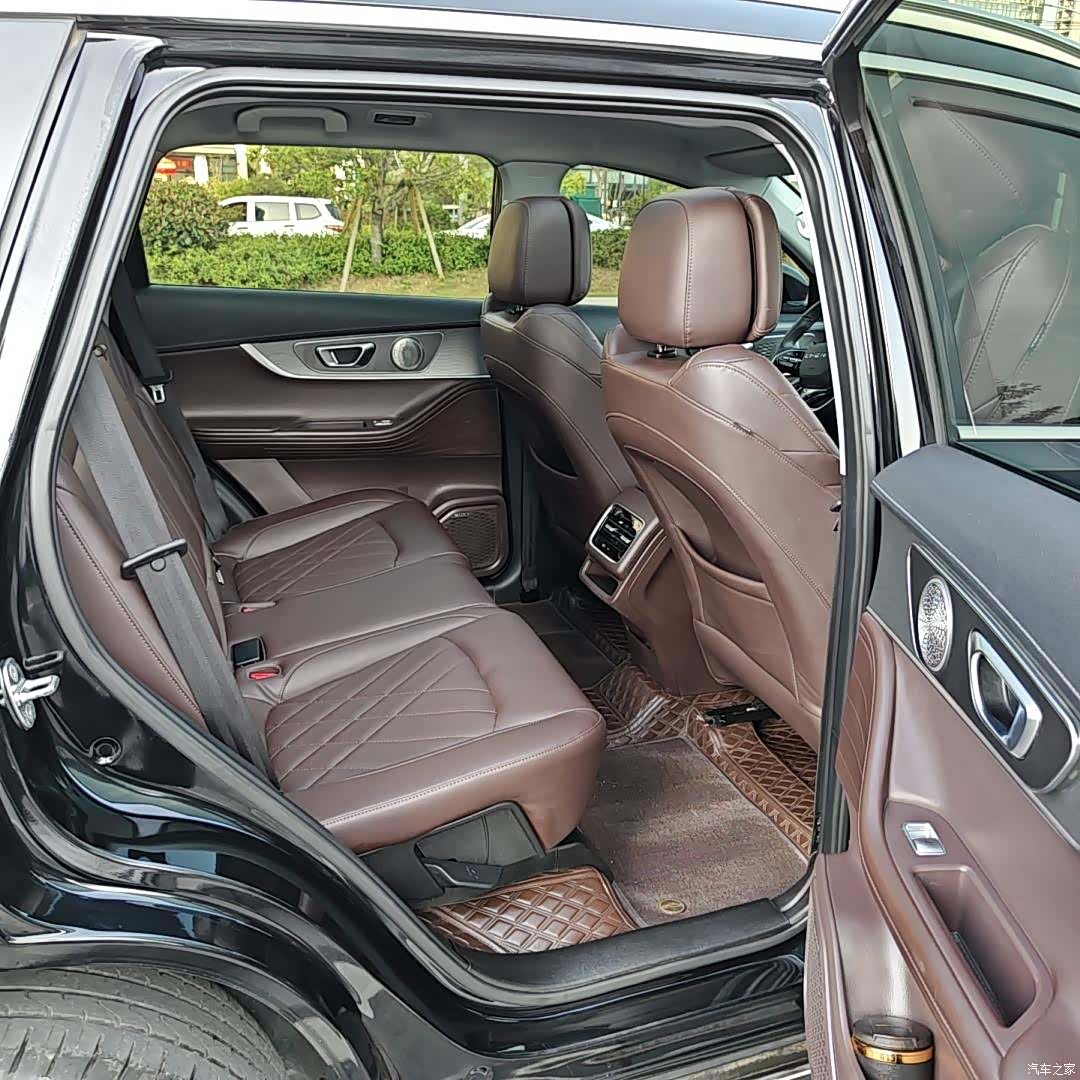 Chery Tiggo 8, 2023 10