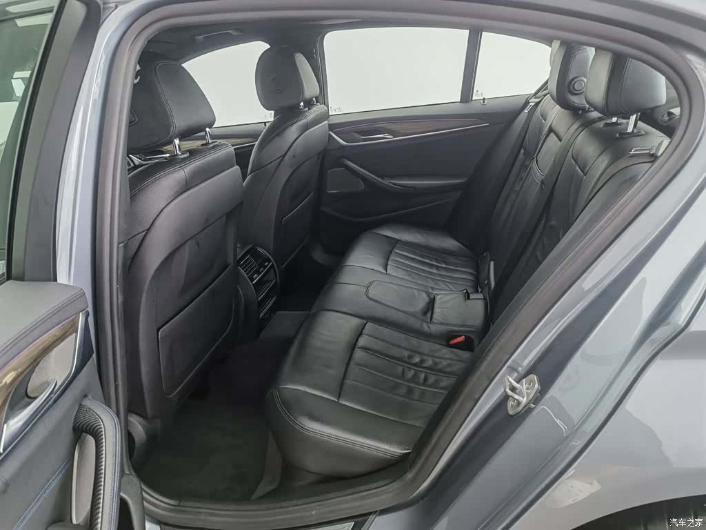 BMW 5 Series, 2019 15