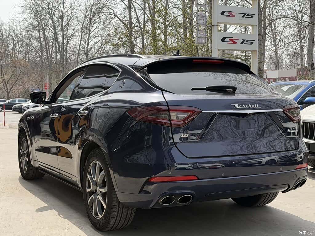 Maserati Levante, 2017 9