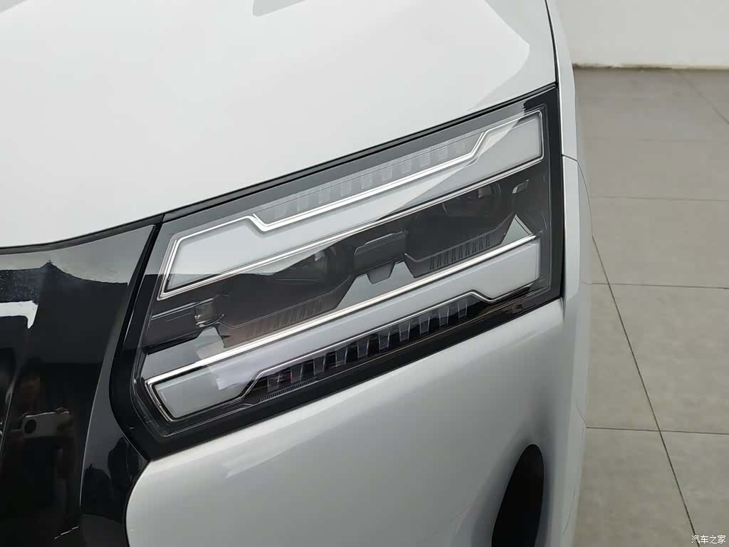 Wuling 730, 2025 7