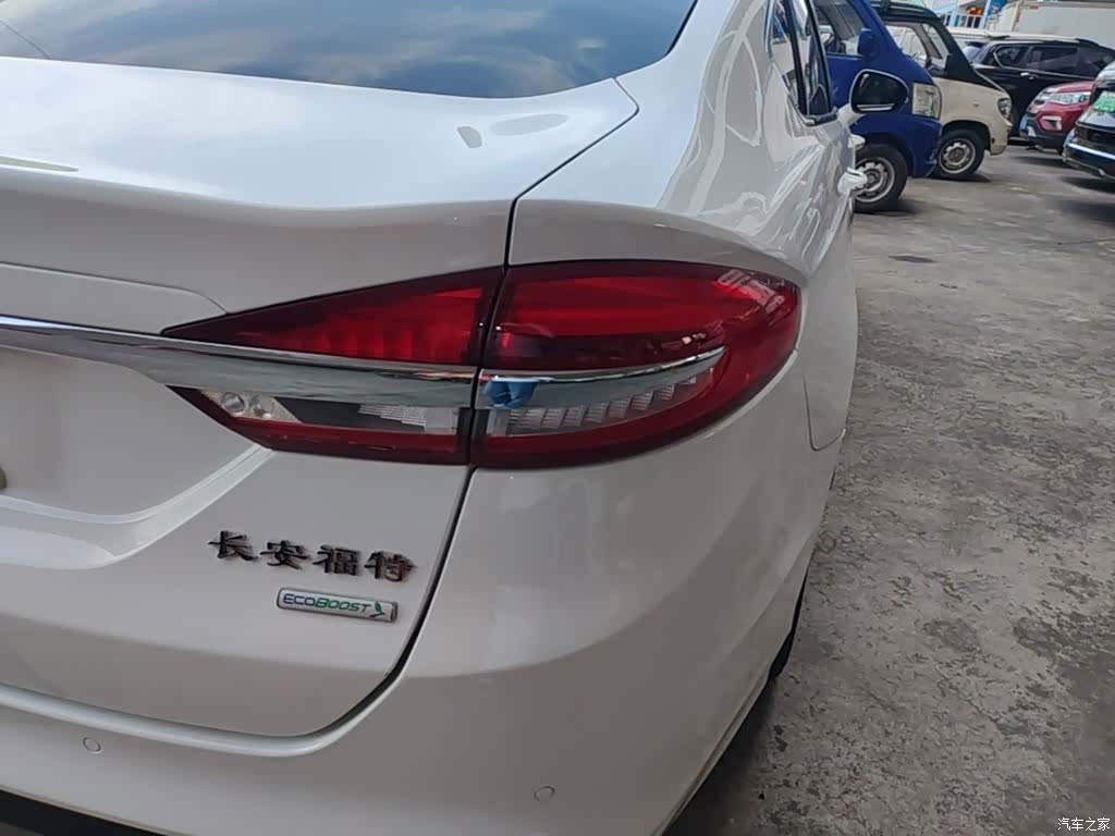 Ford Mondeo, 2017 8
