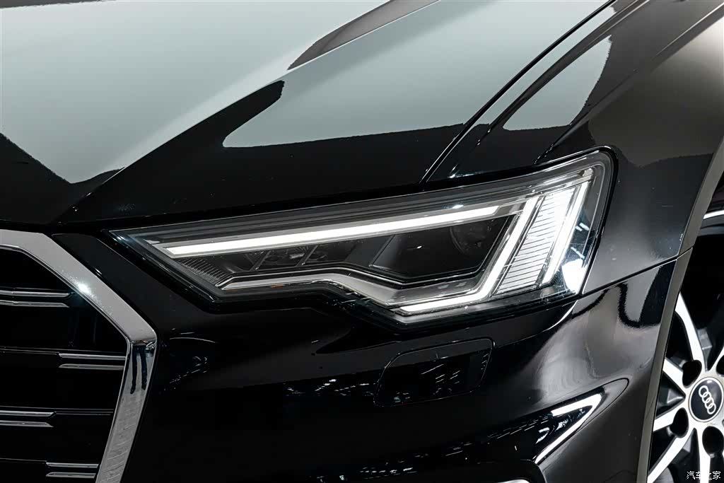 Audi A6L, 2023 4