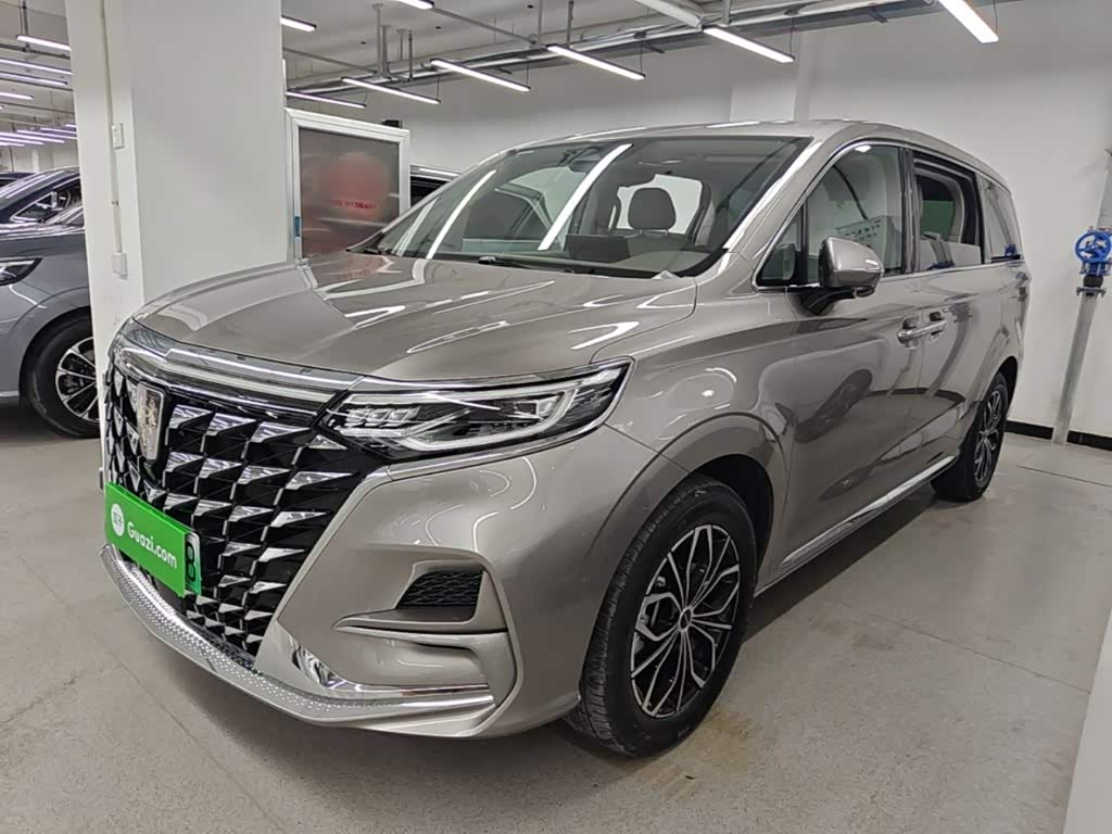 Roewe iMAX8