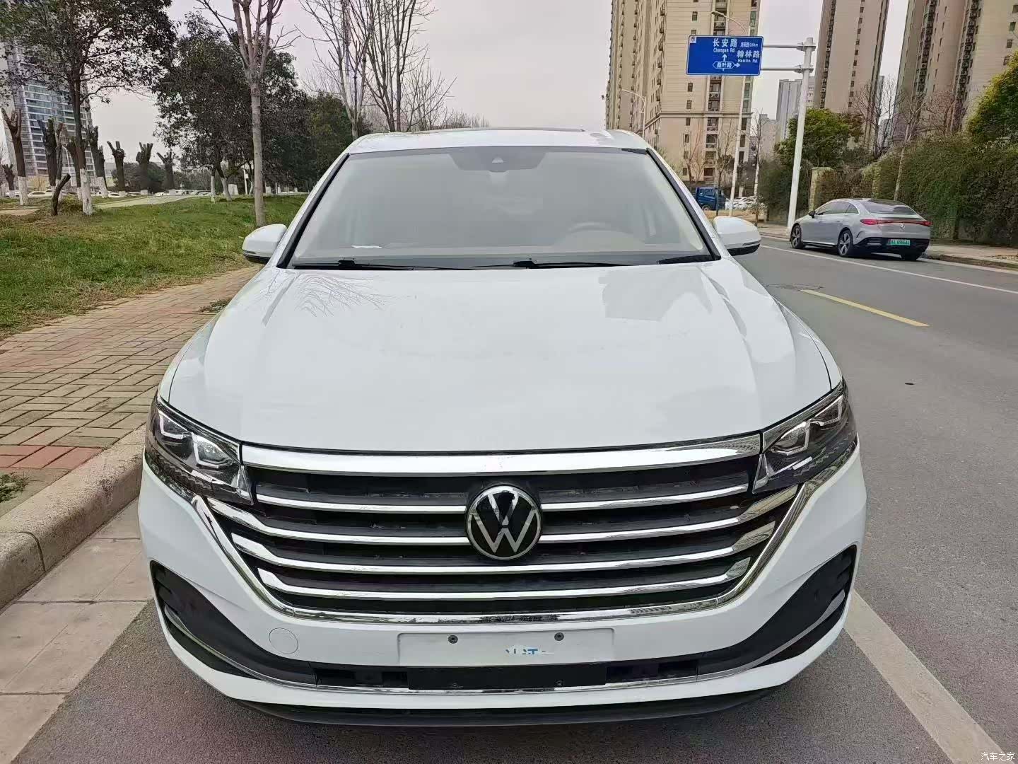 Volkswagen Viloran, 2023 2