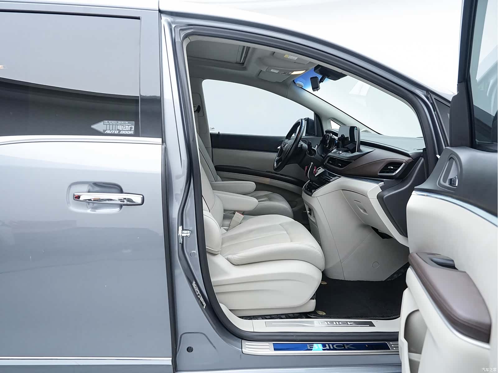 Buick GL8, 2020 23