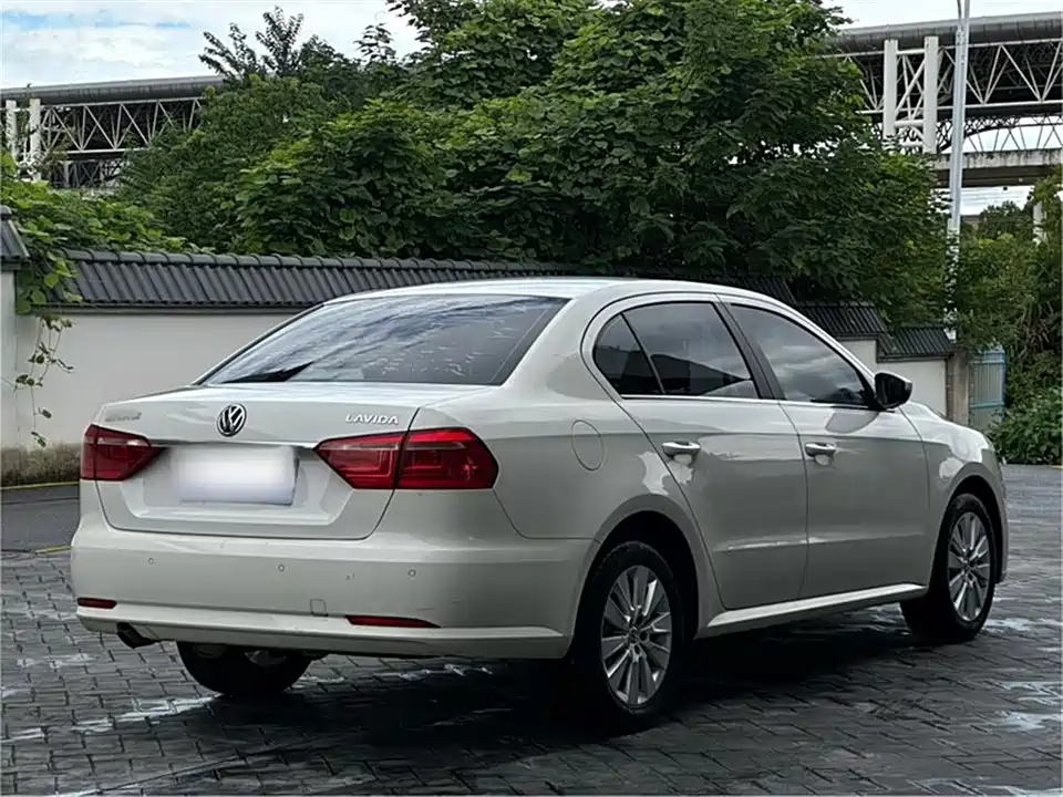 Volkswagen Lavida