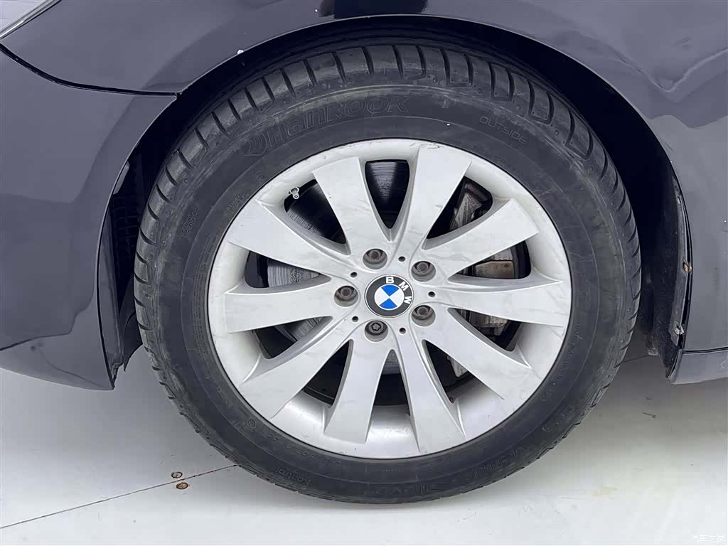 BMW 7 Series, 2011 11