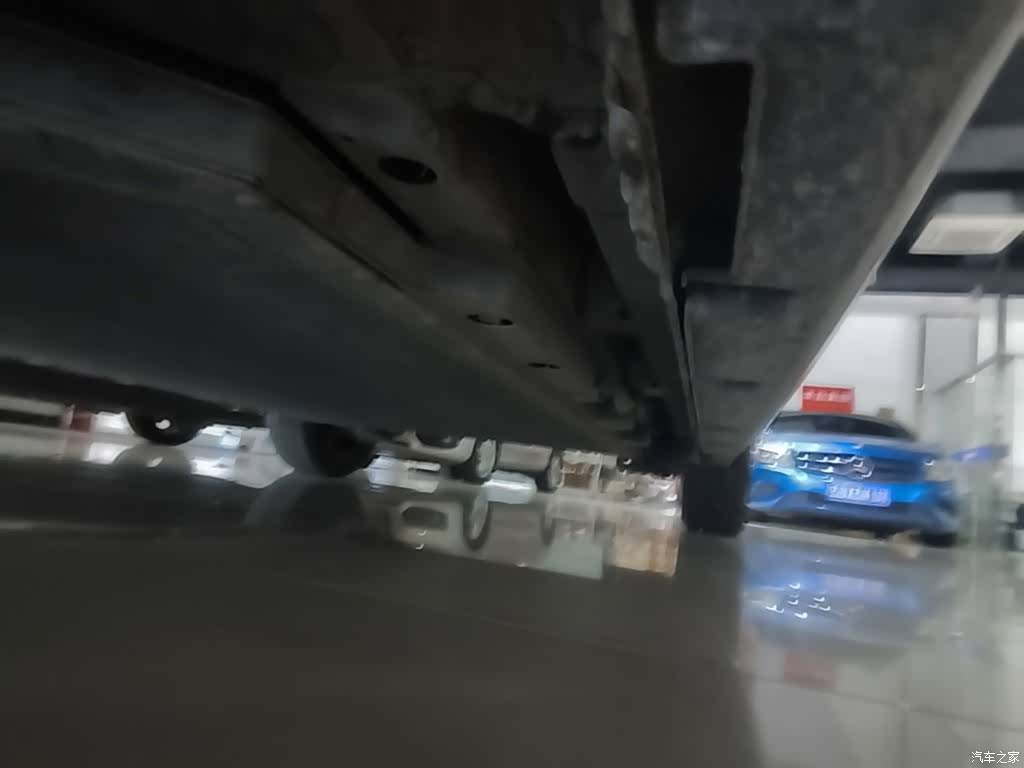 BYD Dolphin, 2022 21