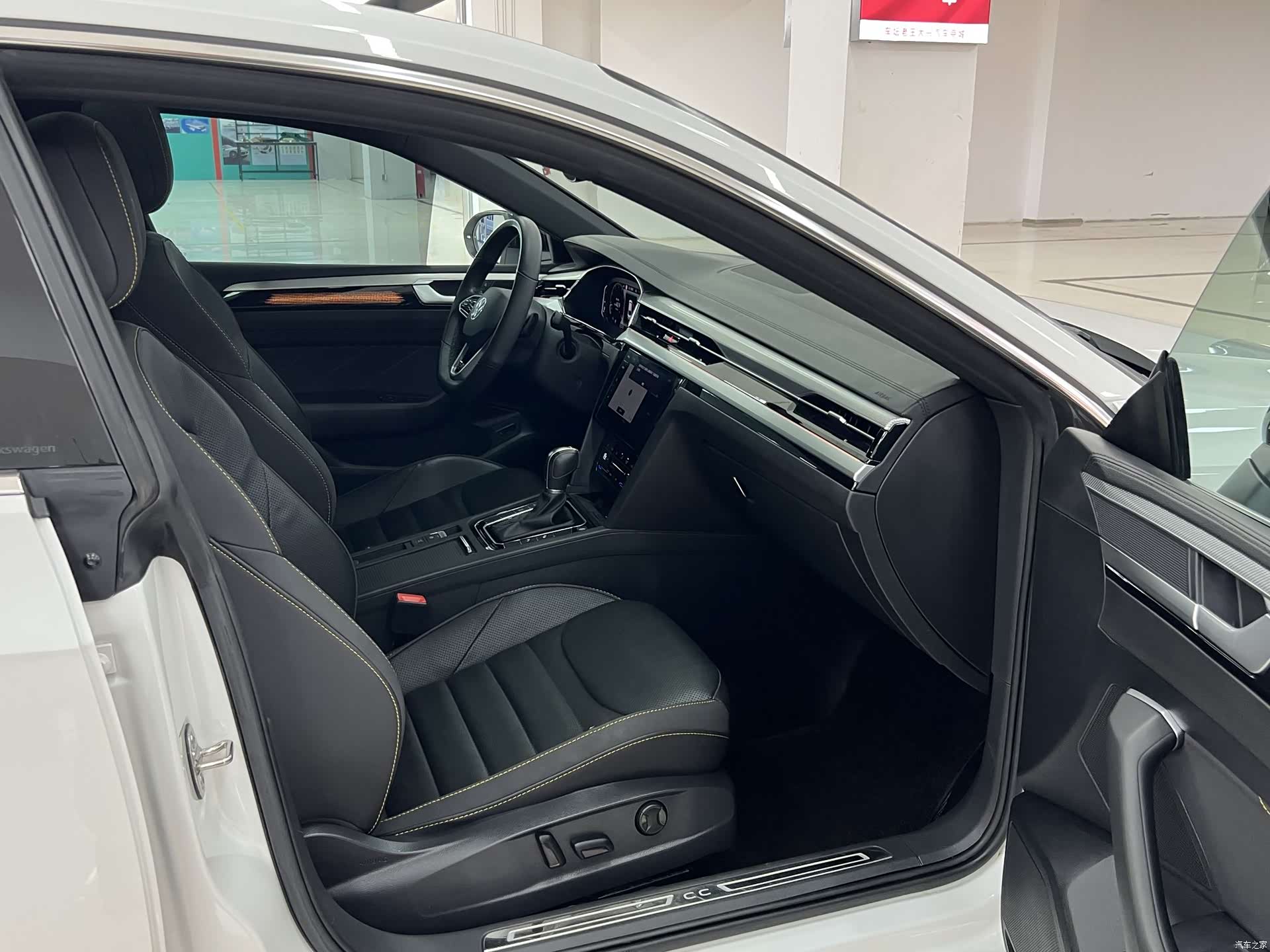 Volkswagen CC, 2023 10