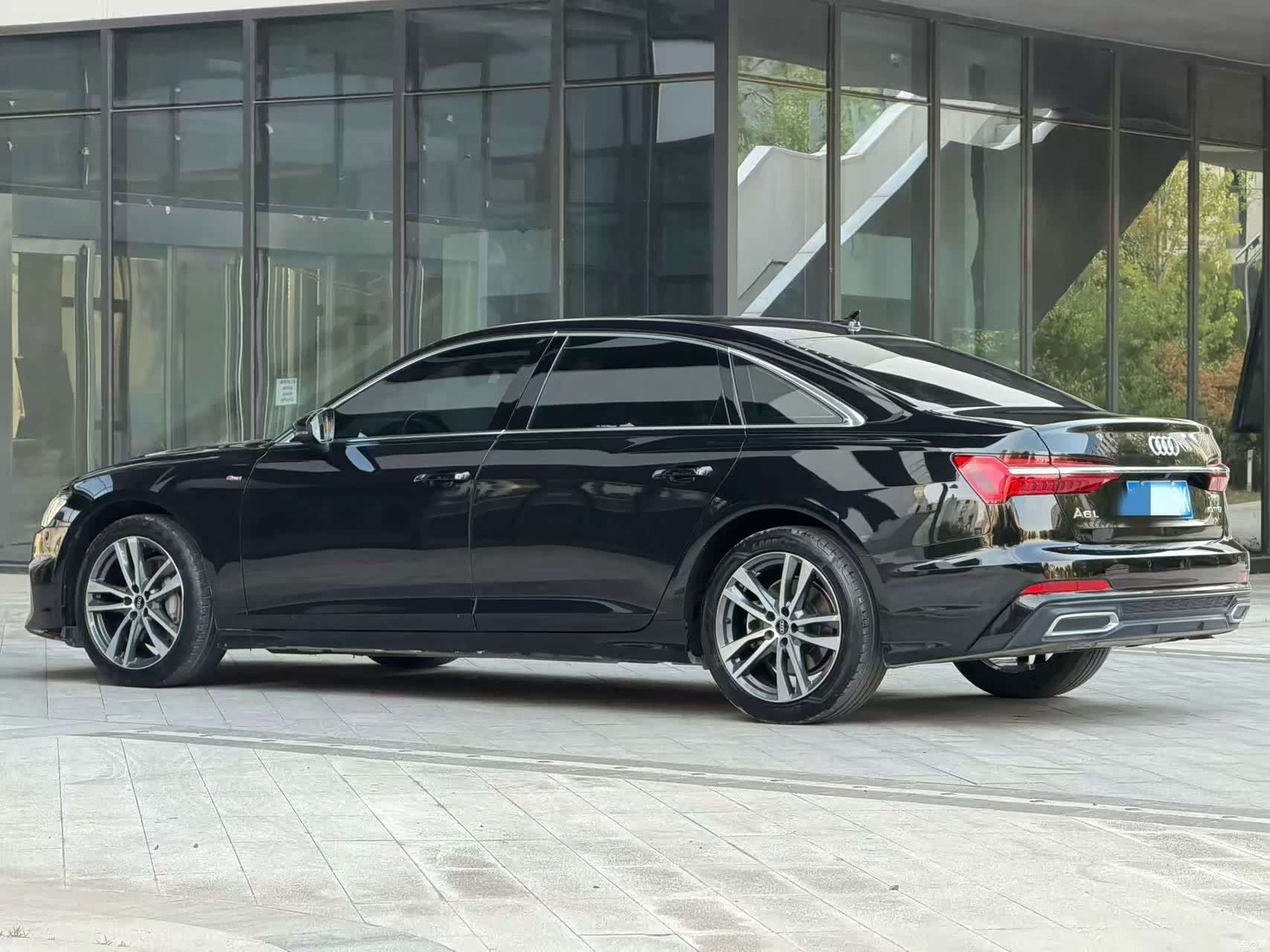 Audi A6L, 2022 6
