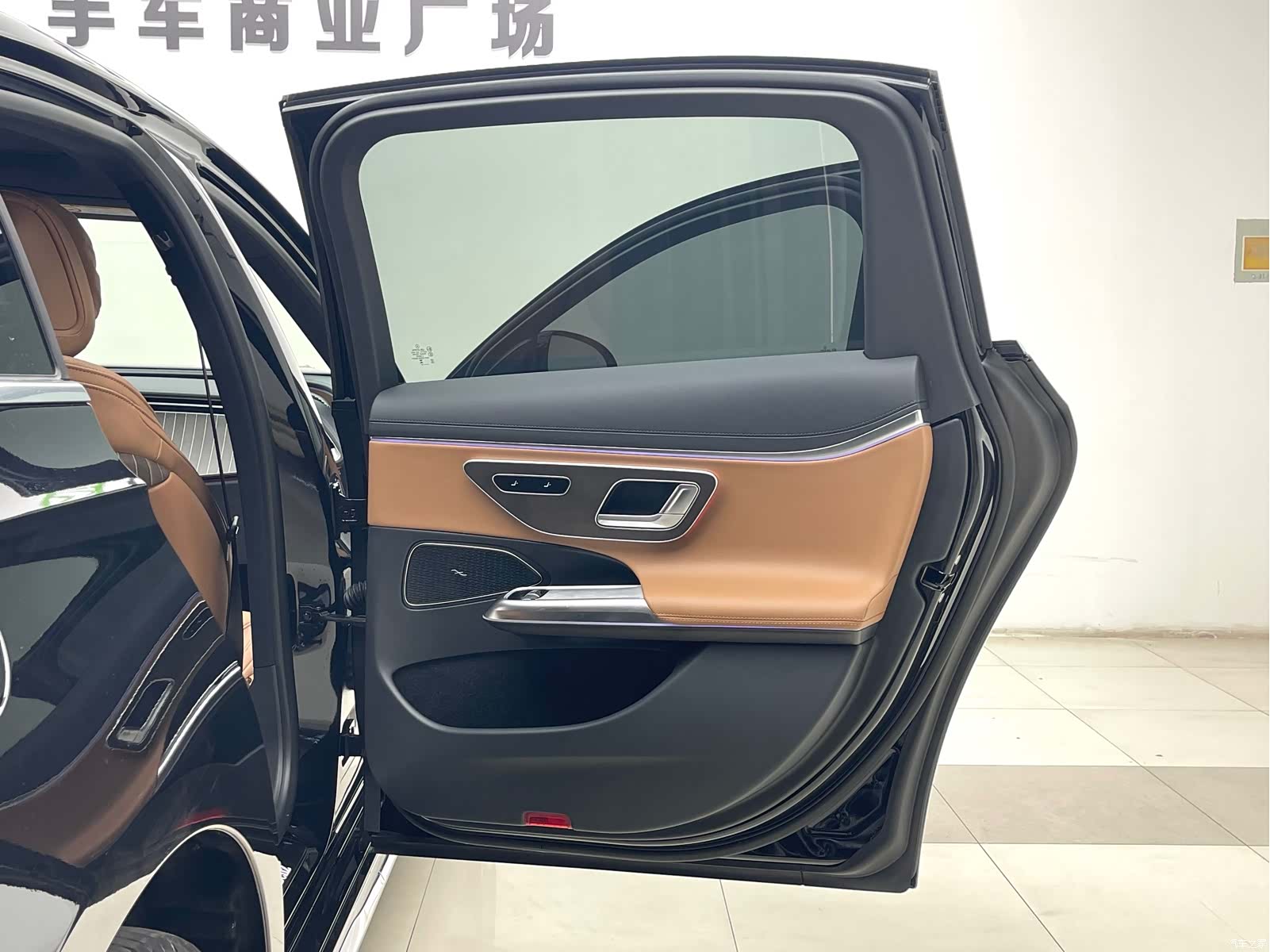 Mercedes-Benz E-Class, 2025 7