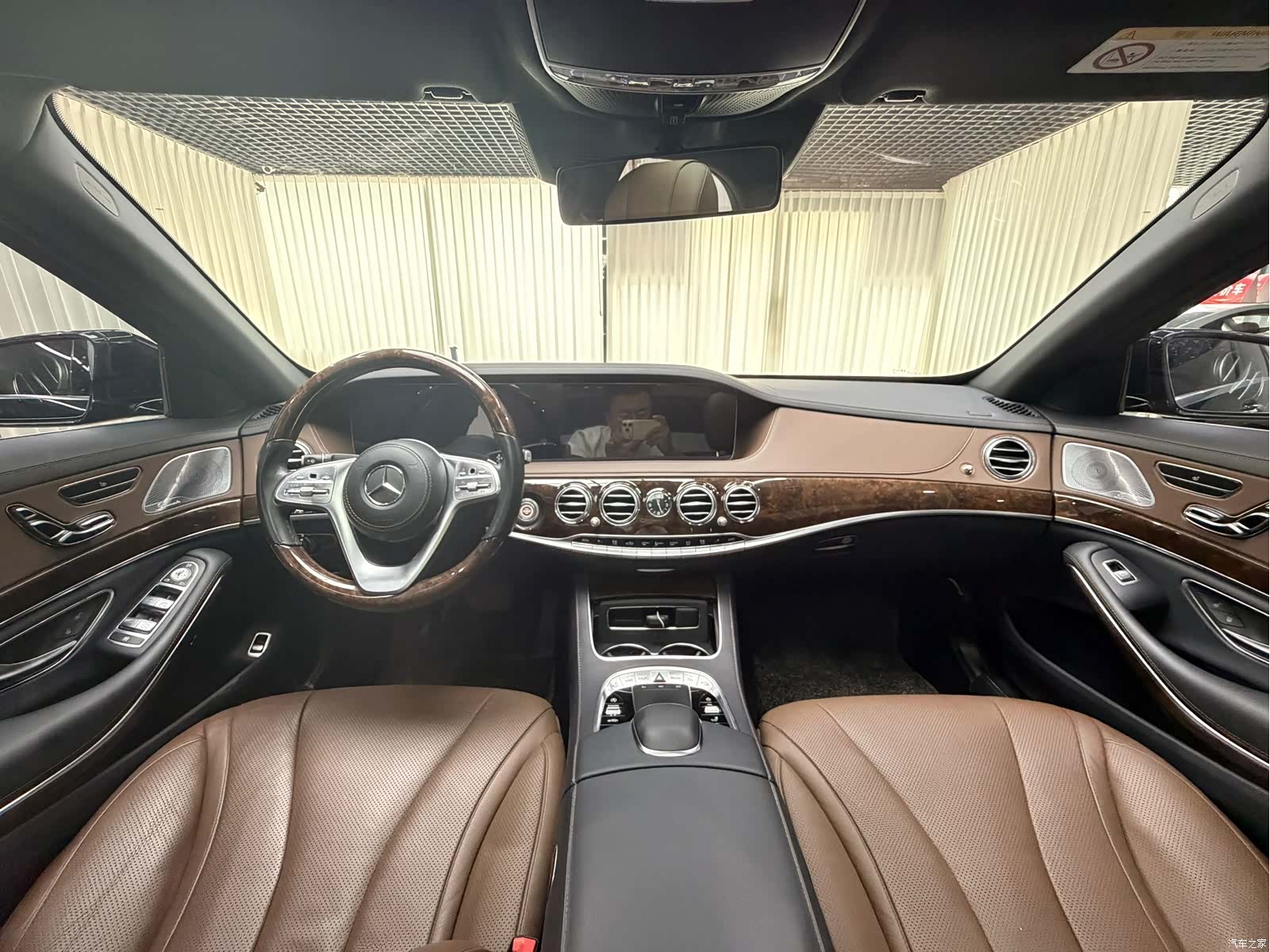 Mercedes-Benz S-Class, 2019 все фото