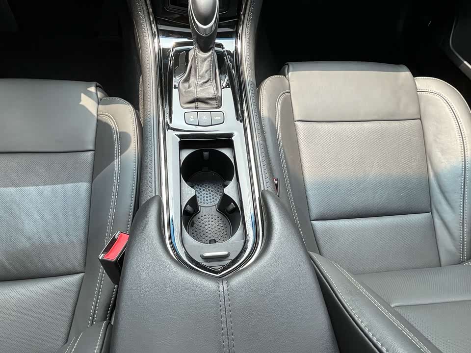 Cadillac ATS-L