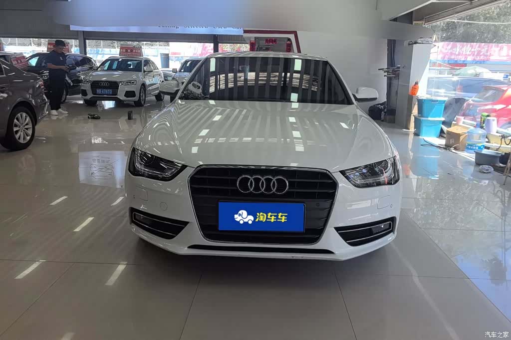 Audi A4L, 2015 2