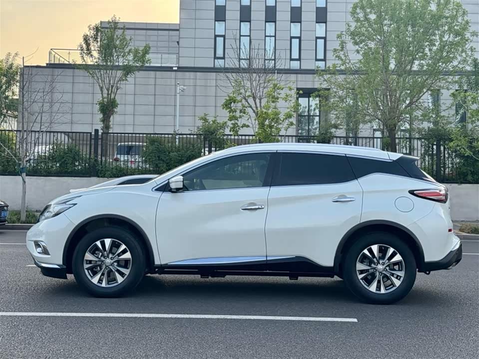 Nissan Loulan Nissan Loulan