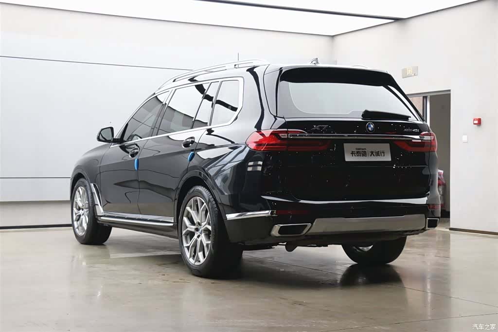 BMW X7, 2021 35