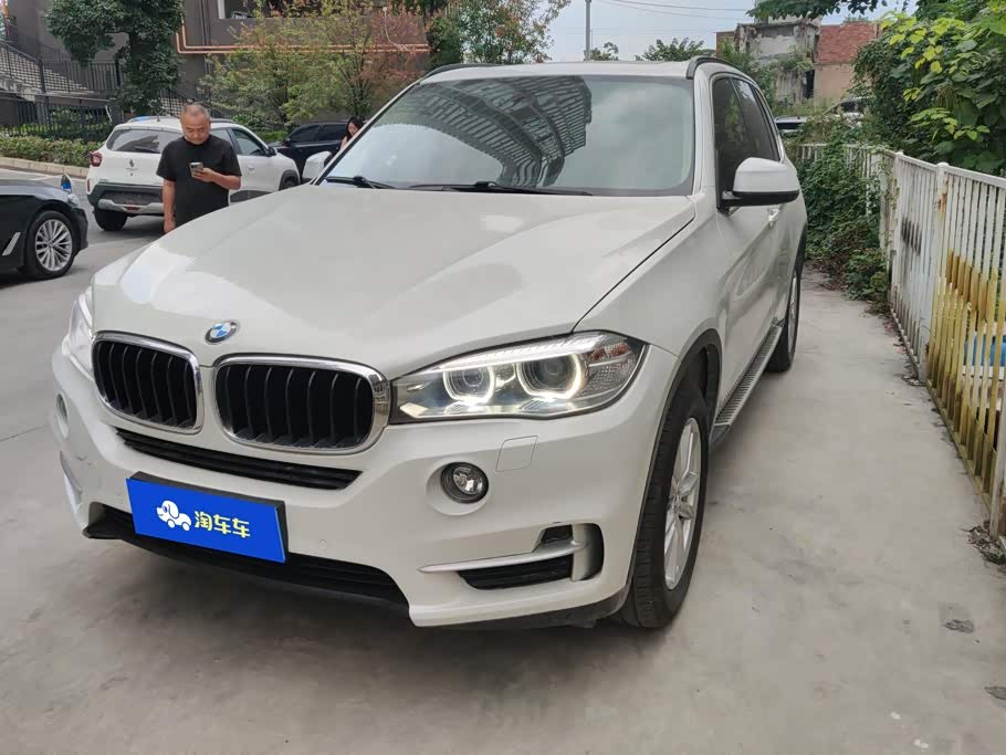 BMW X5 2015 xDrive28i