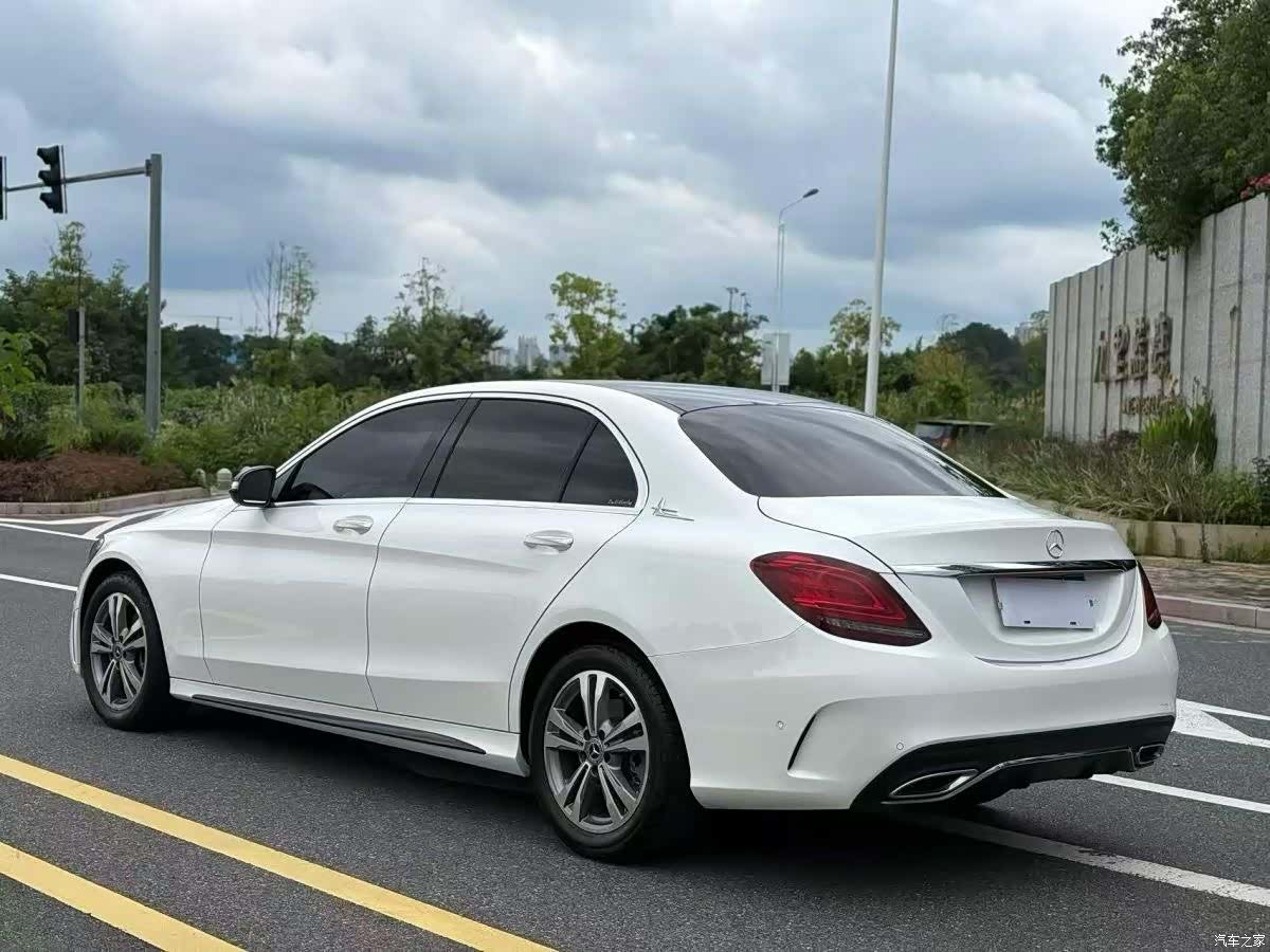 Mercedes-Benz C-Class, 2020 4