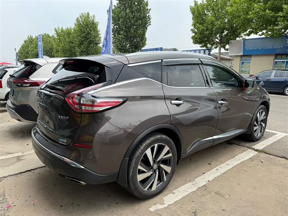 Nissan Loulan Nissan Loulan