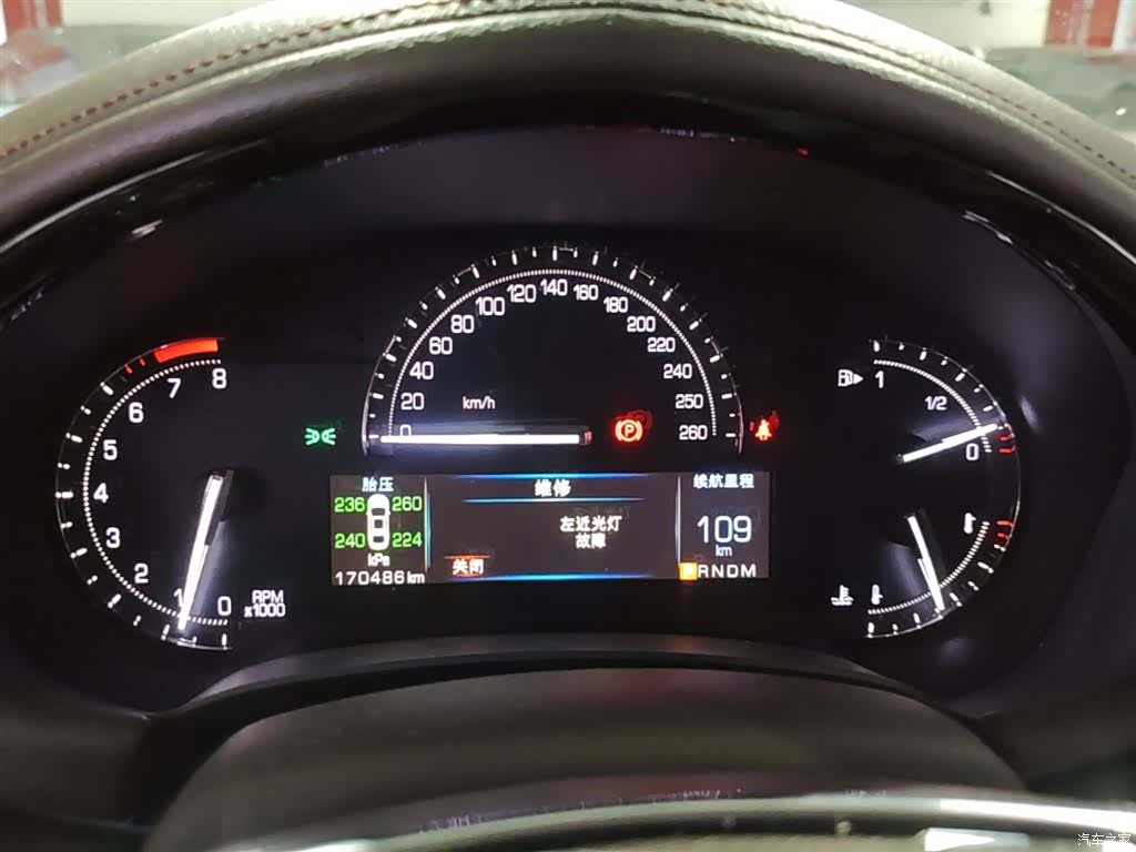 Cadillac XTS, 2017 12