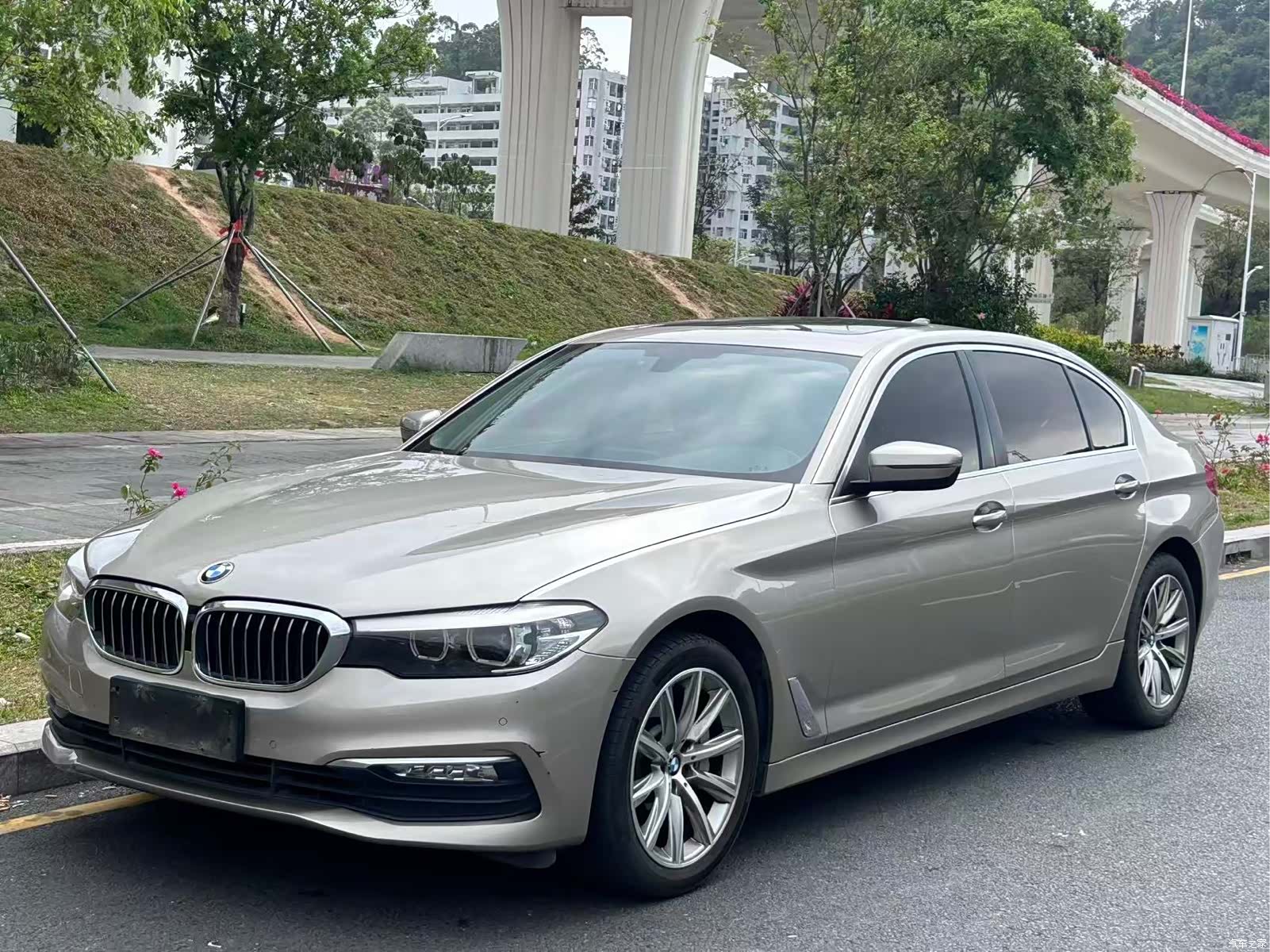 BMW 5 Series, 2017 1