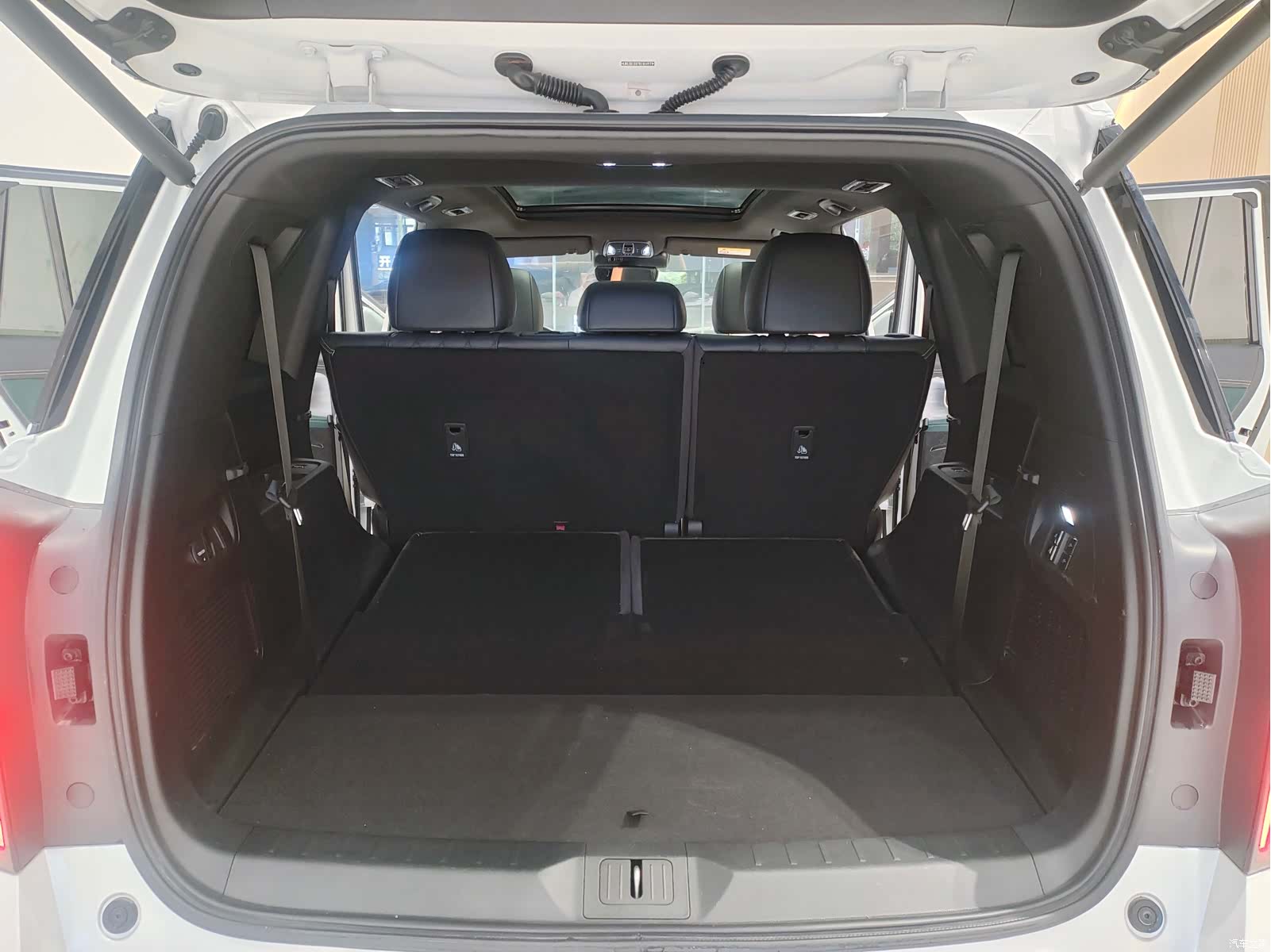 Trumpchi GS8, 2022 13