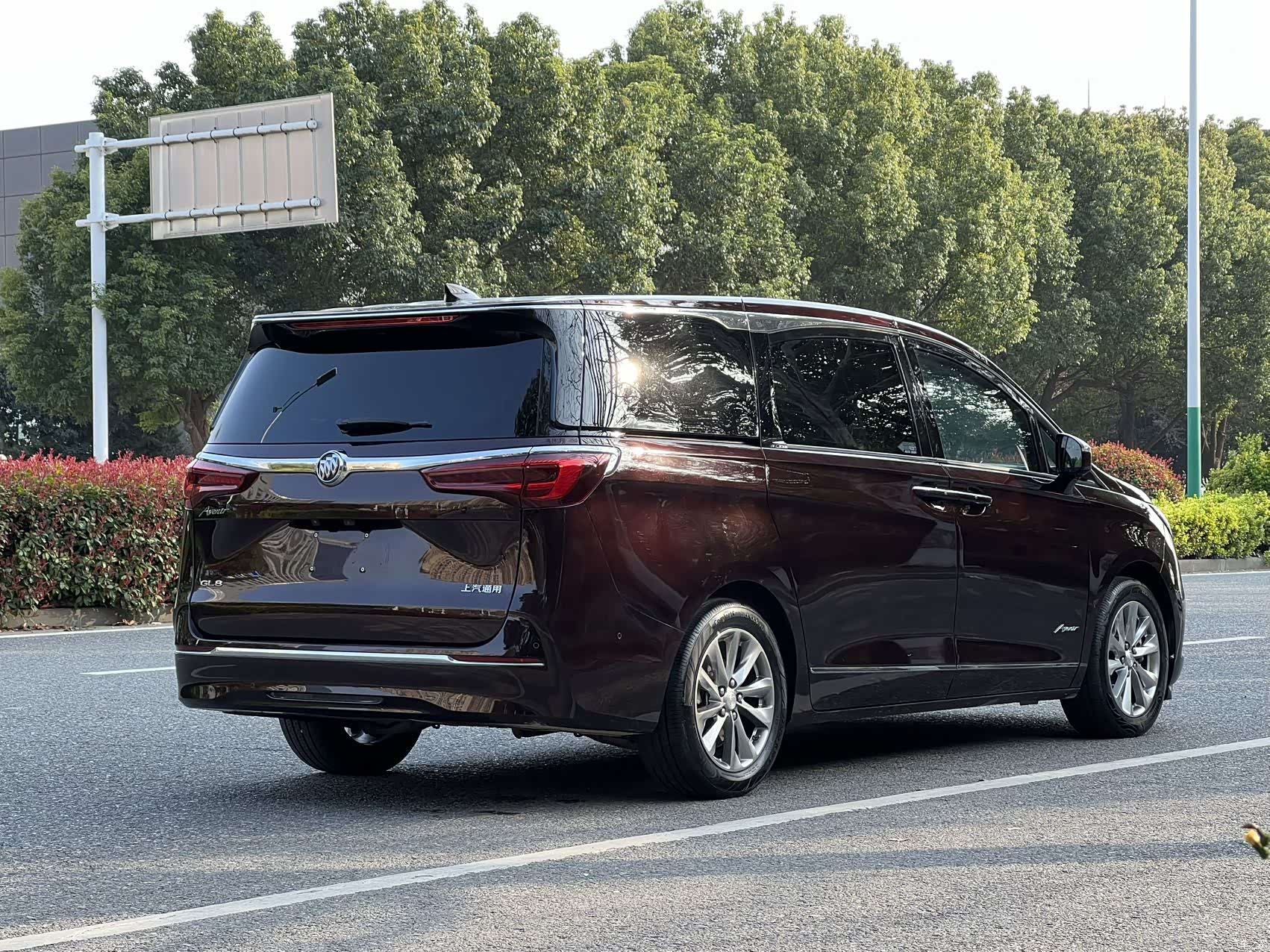 Buick GL8, 2022 22