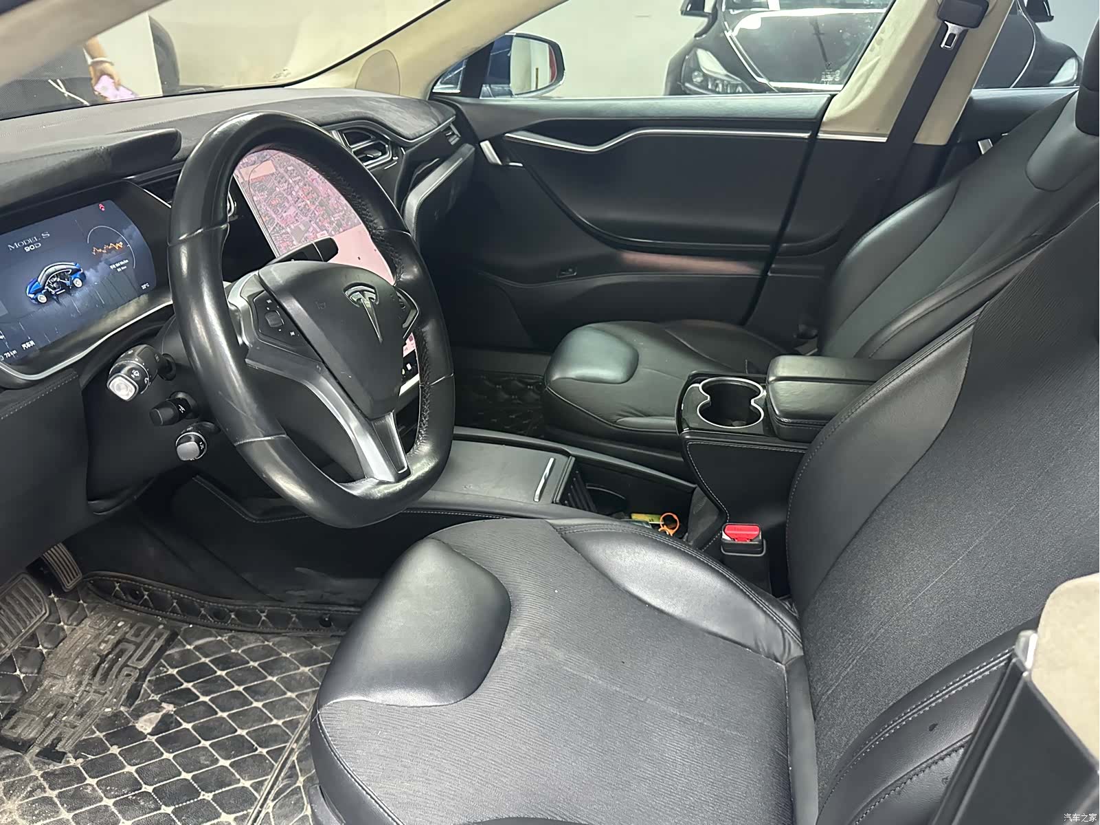 Tesla Model S, 2016 6