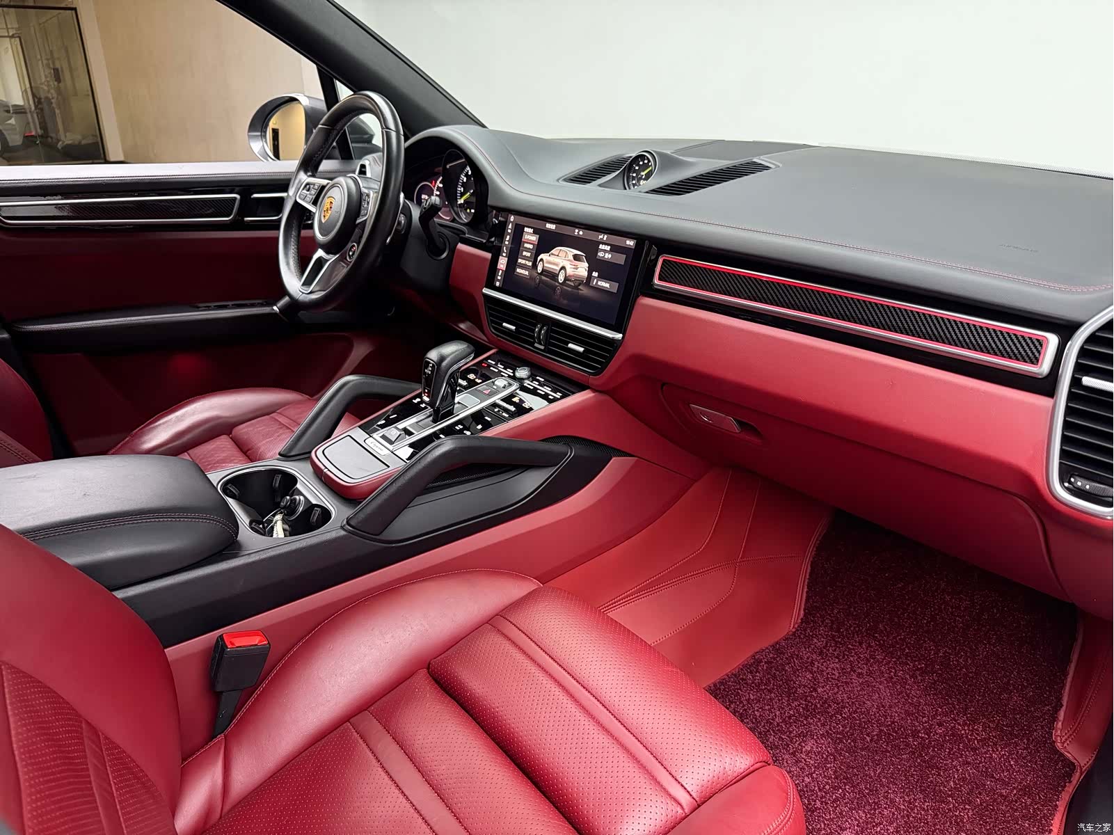 Porsche Cayenne, 2022 3