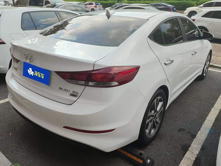Hyundai Lead