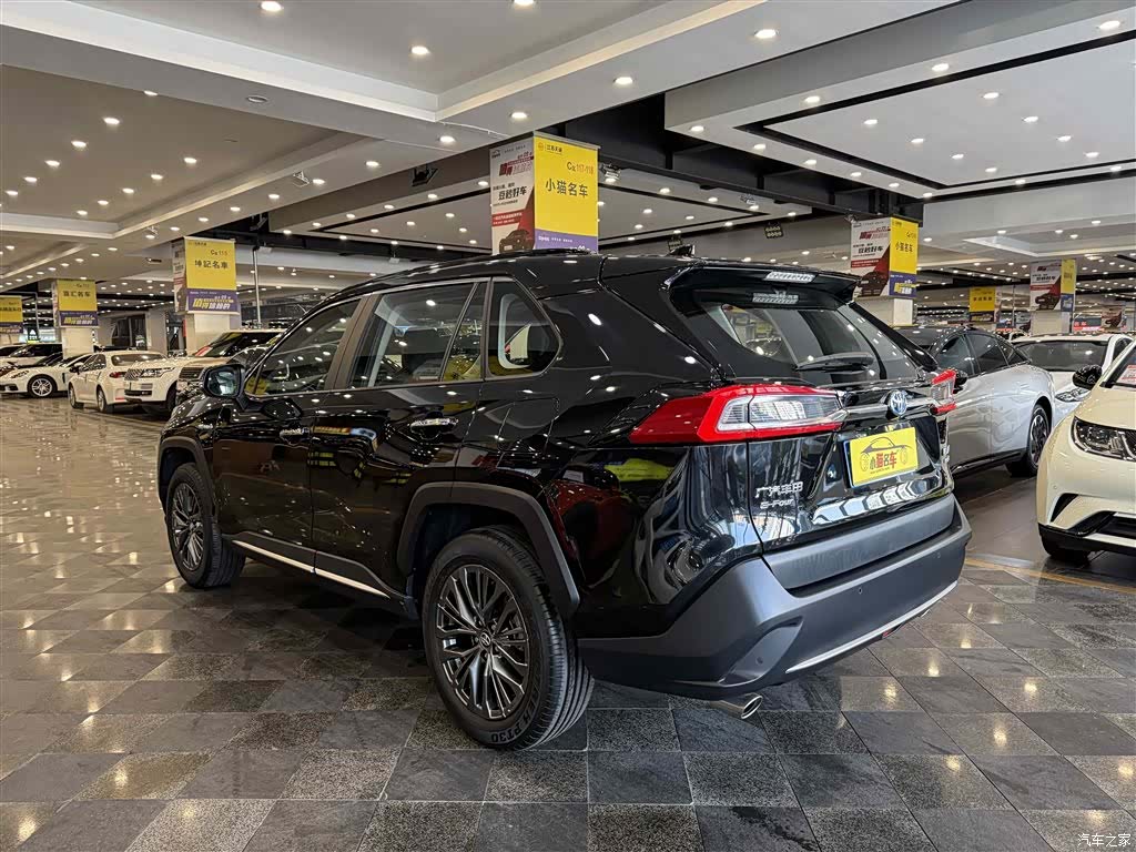 Toyota Wildlander, 2023 37