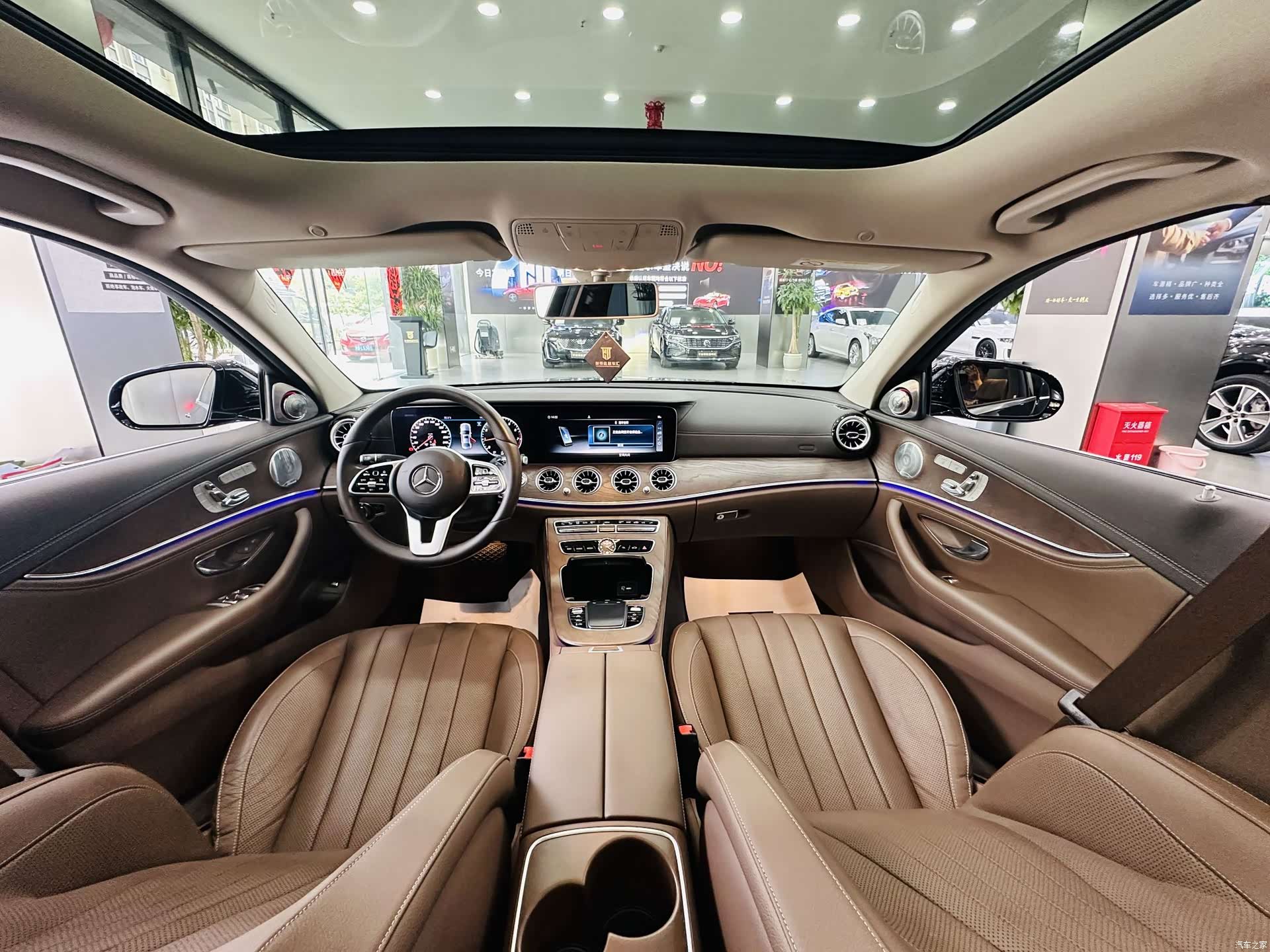 Mercedes-Benz E-Class, 2020 все фото