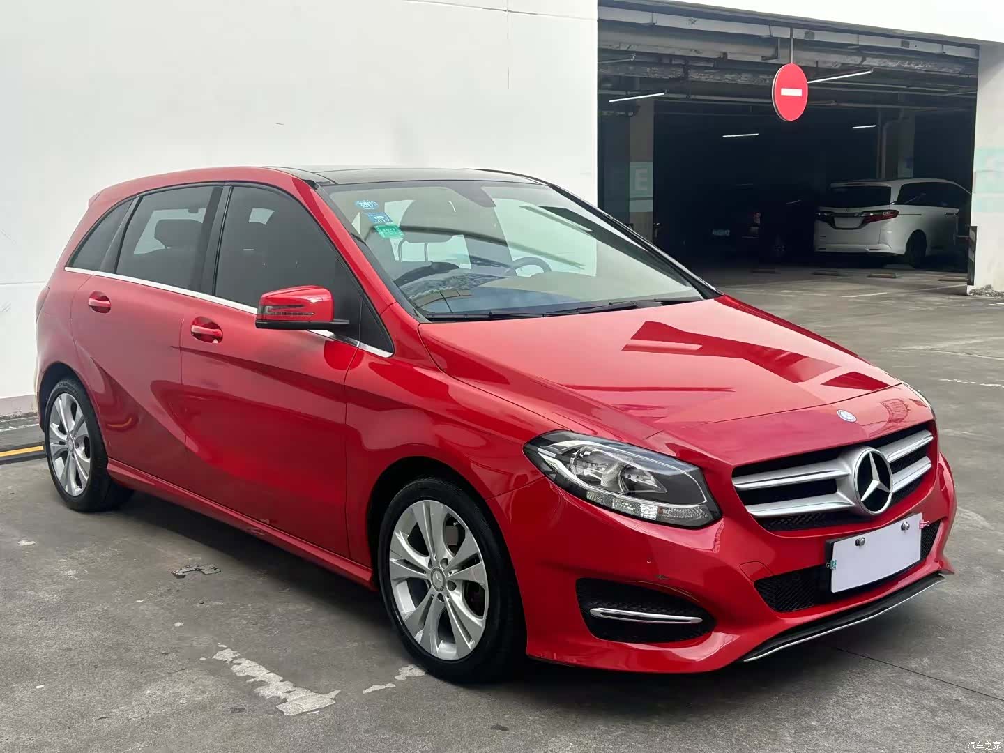 Mercedes-Benz B-Class, 2017 3