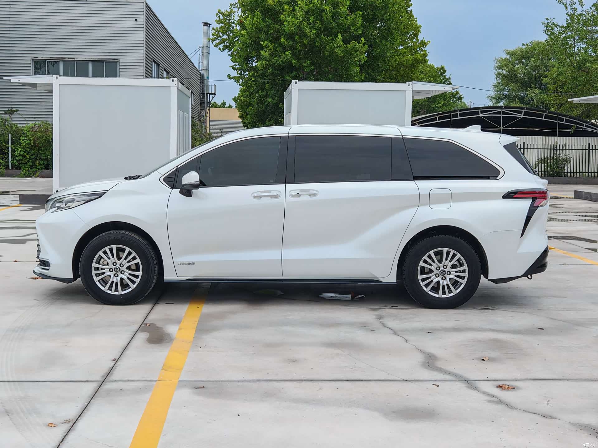 Toyota Sienna, 2022 8