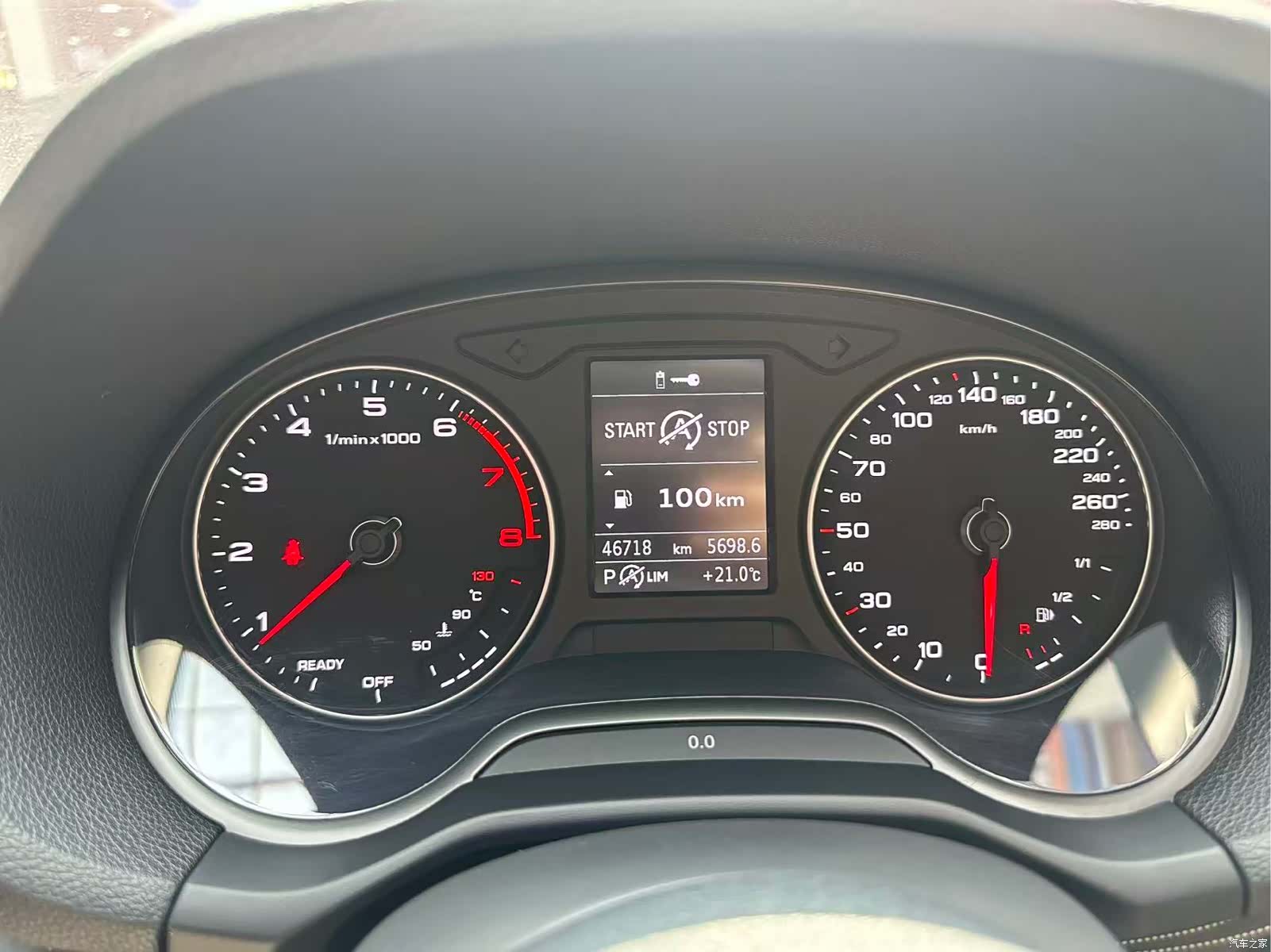 Audi Q2L, 2020 10