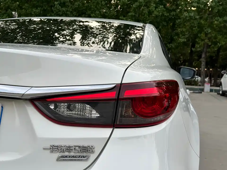 Mazda Atez