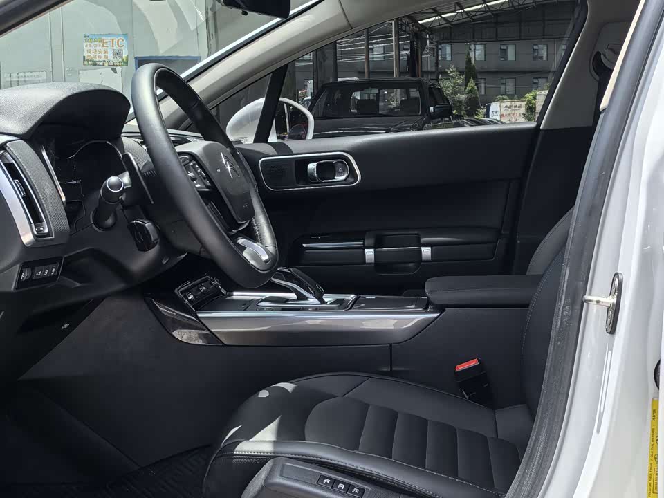 Citroen C6