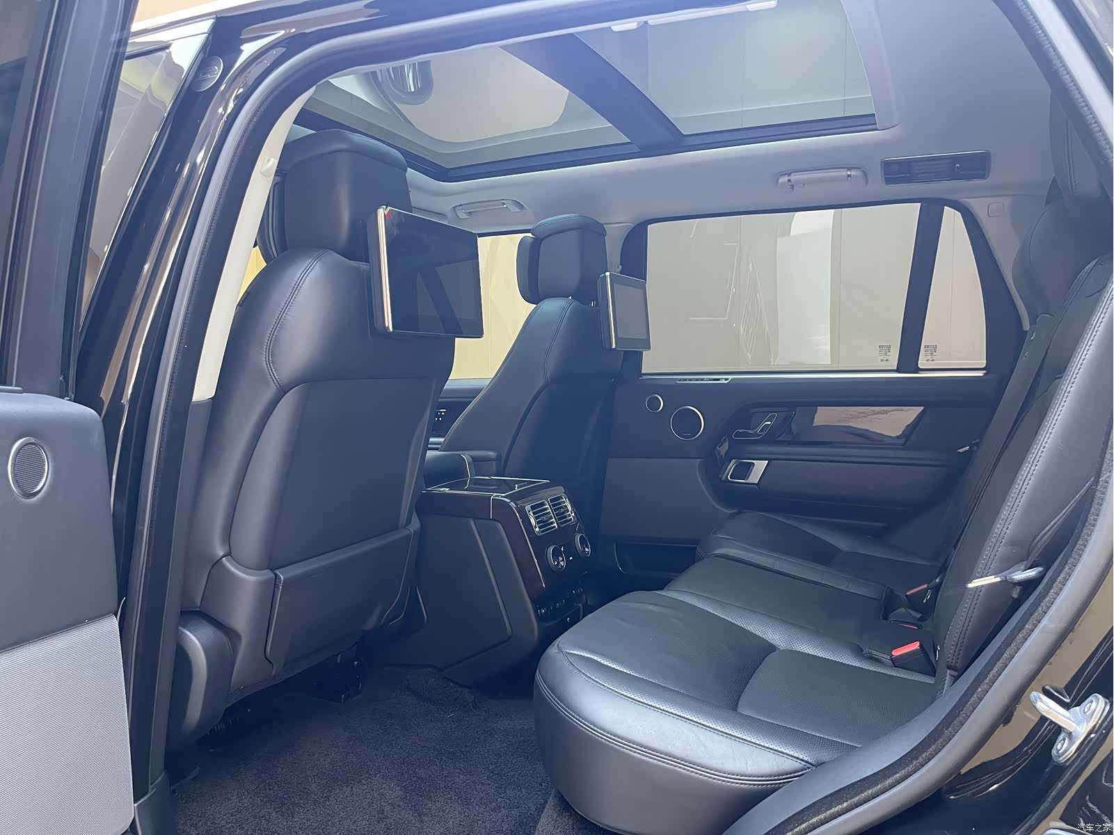 Land Rover Range Rover, 2022 13