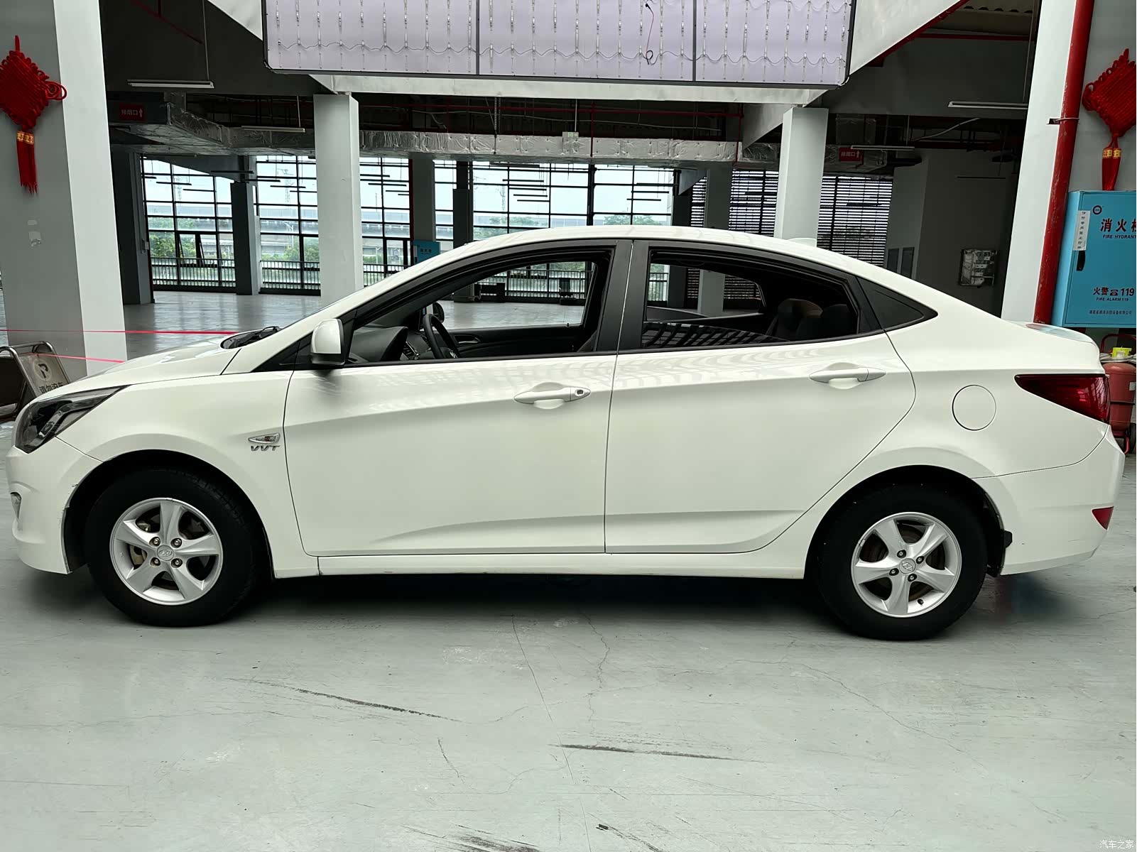 Hyundai GLS, 2016 4