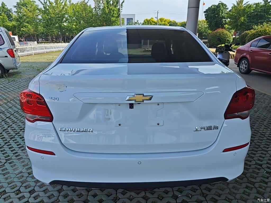 Chevrolet 320, 2019 6